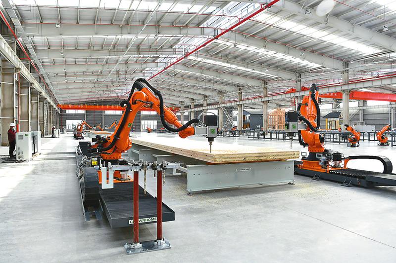 智能机器人销售新趋势 机械手臂精密打孔技术引领工业自动化革新